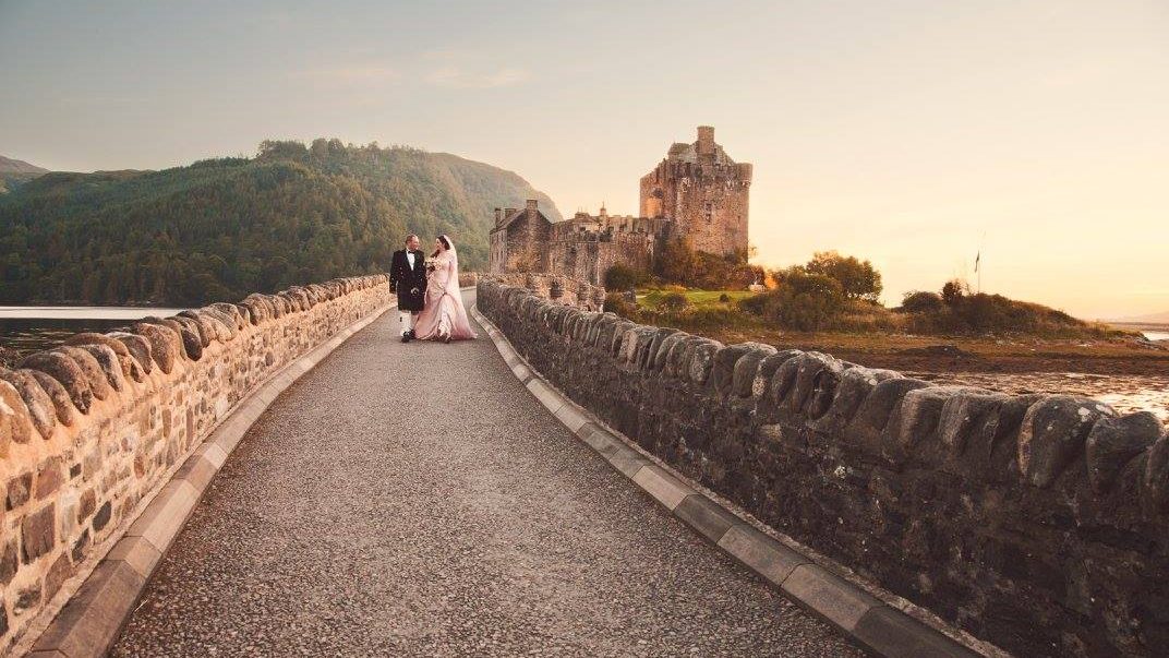 Wedding at Eilean Donan Castle